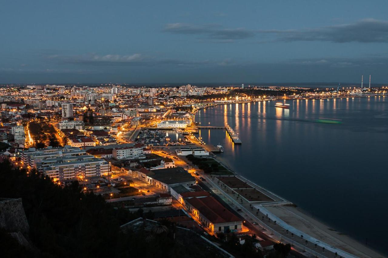 Apartamento Da Estacao Setubal Exterior photo
